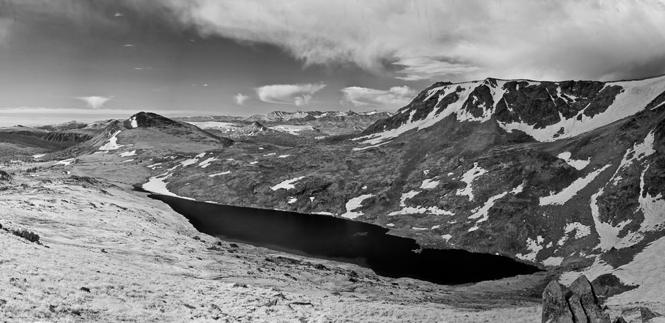 20090709-Beartooth-lake-pano.jpg