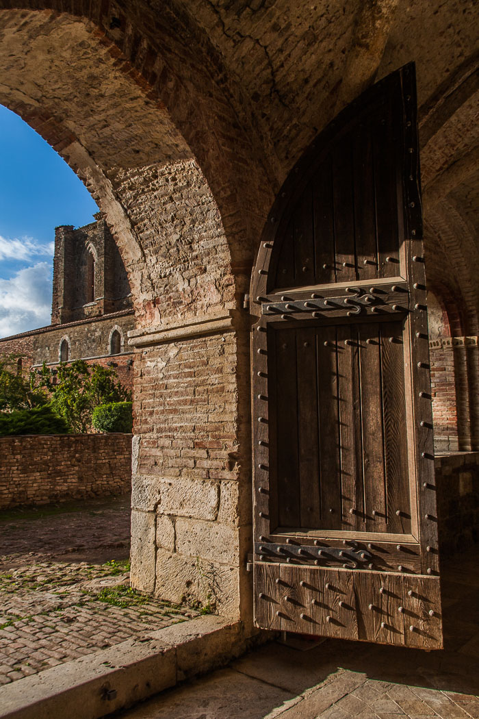 Abby of San Galgano 20121002-IMG_0934.jpg