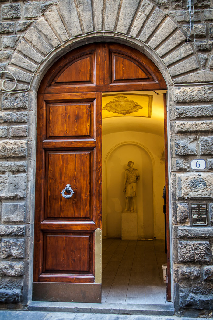Doorways into Florence 20121005-IMG_2031.jpg