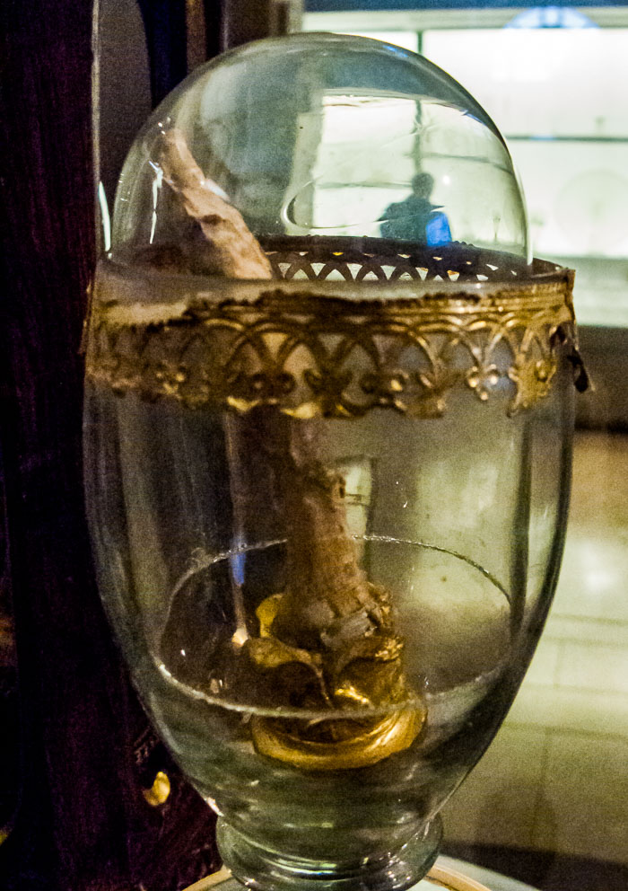 The middle finger of Galileo 20121004-IMG_1562.jpg