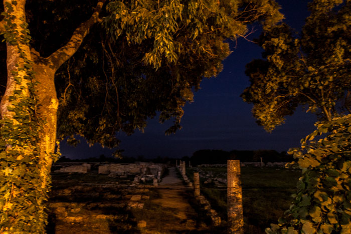 Moonlight on ruins 20120929-IMG_9674.jpg