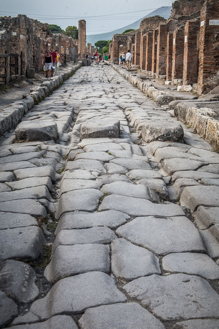 Roads of Pompeii 20120930-IMG_0194.jpg