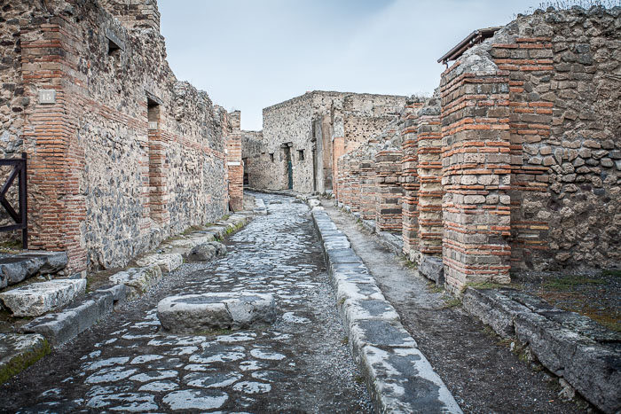 Via Stabiana 20120930-IMG_0392.jpg