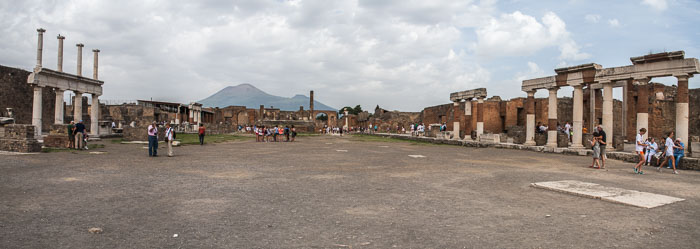 Forum 20120930-IMG_9834-Edit.jpg