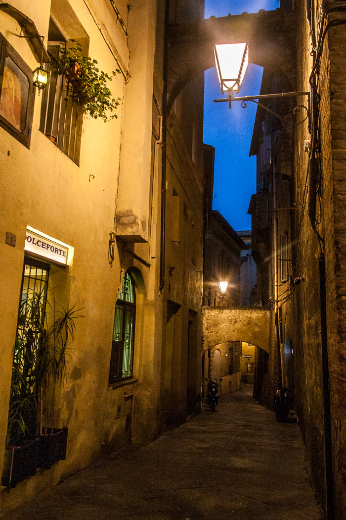 Street Scene 20121002-IMG_1193.jpg