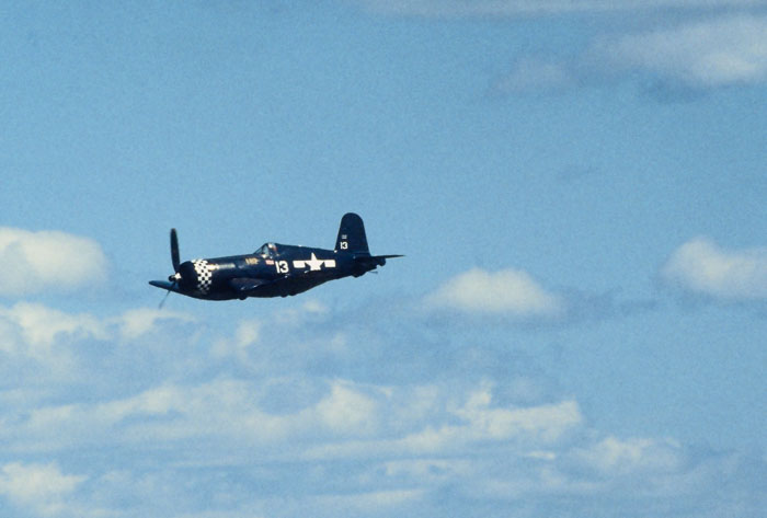 f4u-1.jpg