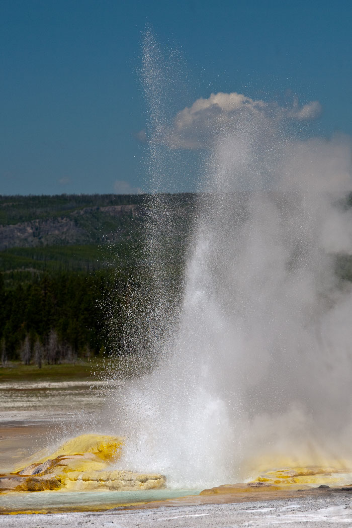 Yellowstone Hydrothermal Features Yellowstone Hydrothermal Features