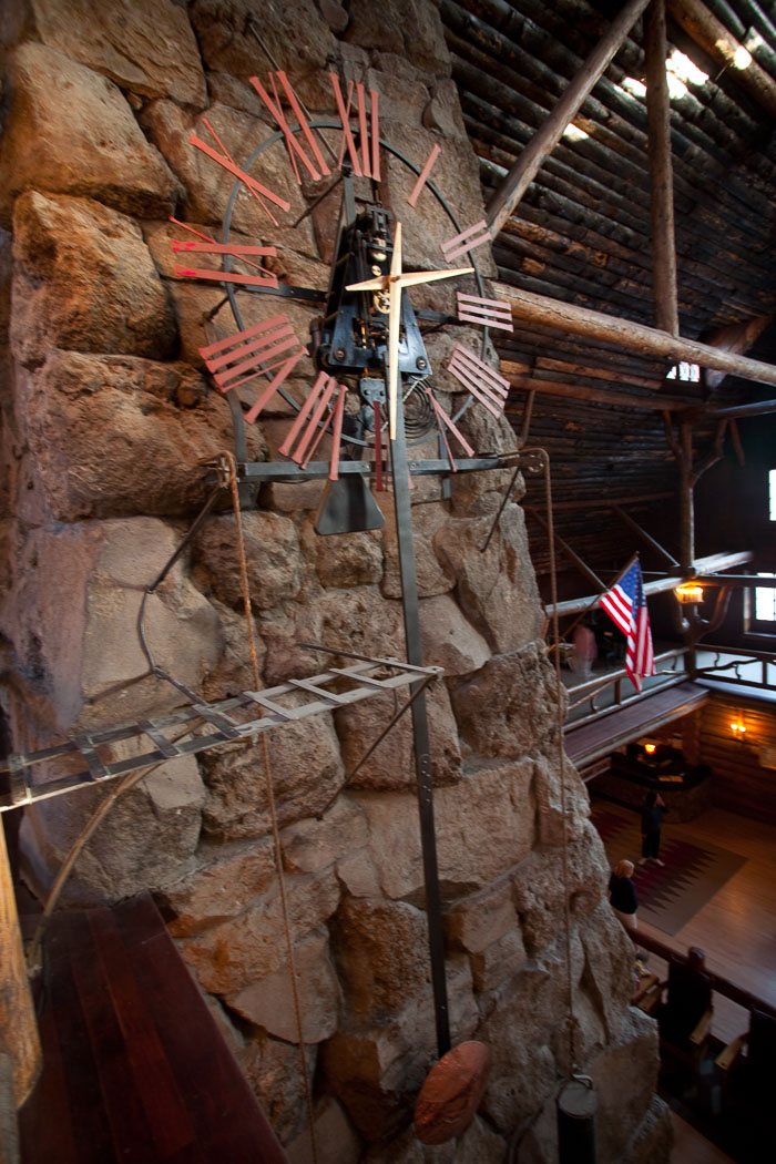 Yellowstone - Old Faithful Inn Yellowstone - Old Faithful Inn